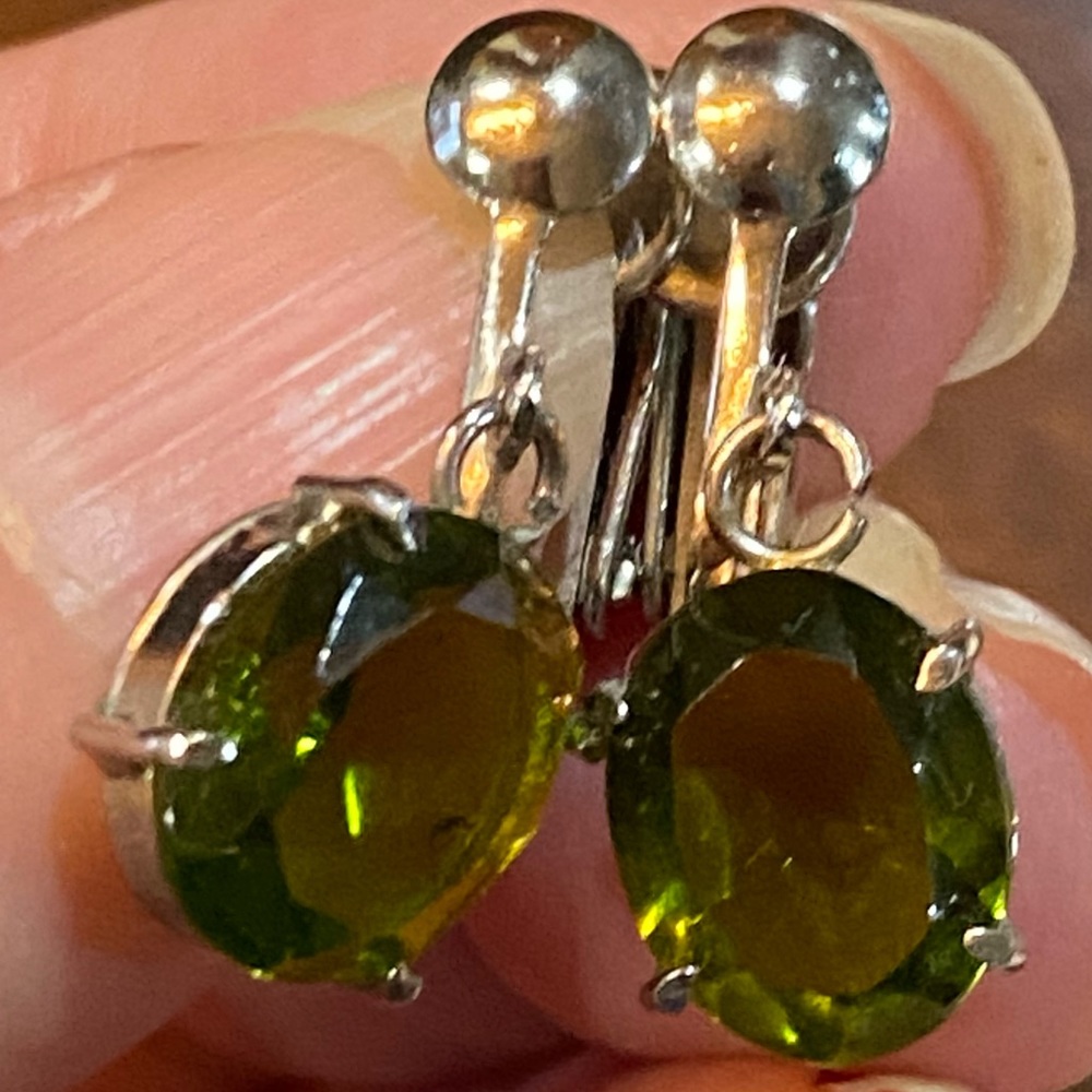 Vintage Peridot drop earrings